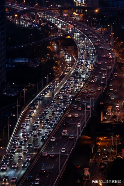 國慶高速公路實(shí)時(shí)路況_自駕旅途體驗分享_路況