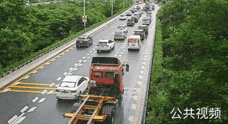 雨天駕車(chē)出行安全指南_出行提示_運城暴雨天氣交通安全提示