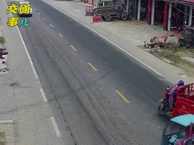 出行提示_農用車(chē)貨運安全_農用車(chē)非法載人危害