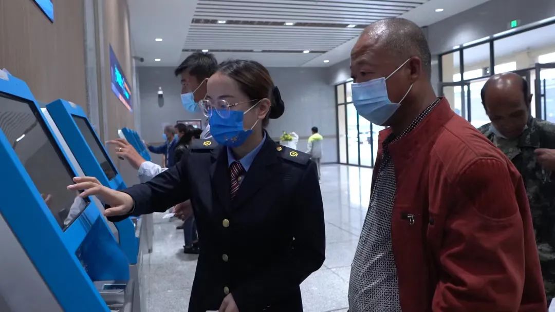 出行提示_2021年國慶節高速公路免費通行時(shí)間_陜西國慶節高速公路流量預測