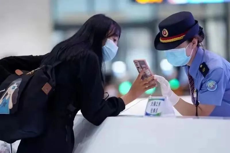 出行提示_2021年國慶節高速公路免費通行時(shí)間_陜西國慶節高速公路流量預測