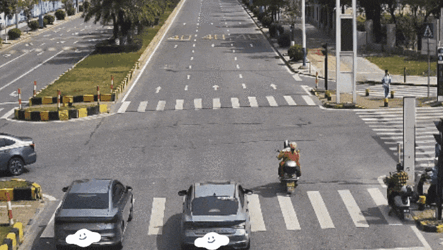 夏日高溫行車(chē)安全指南_暑期交通安全注意事項_出行提示