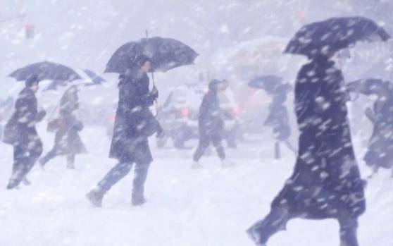 雨雪天氣駕駛注意事項_雨雪天氣出行安全提示_出行提示