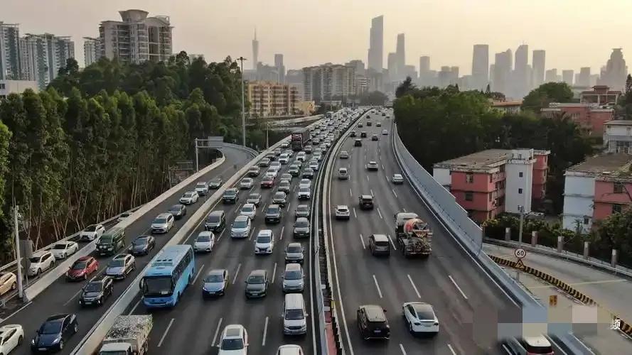 廣州限行政策_限行_外地車(chē)主生存戰