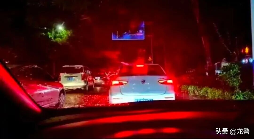 夜間行車(chē)安全_出行提示_規范使用遠近光燈