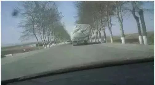 出行提示_河南雨雪天氣_雨雪天氣行車(chē)安全指南