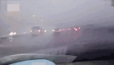 雨天行車(chē)安全_出行提示_雨季駕駛注意事項