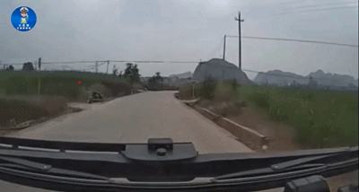 出行提示_平交路口注意事項_平交路口常見(jiàn)種類(lèi)