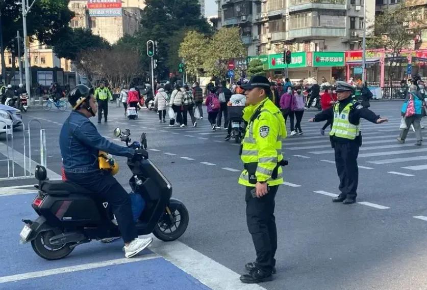 禁行_電動(dòng)車(chē)合法上路車(chē)型_2025電動(dòng)車(chē)新政策