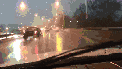 出行提示_雨天駕駛注意事項_雨天行車(chē)安全指南